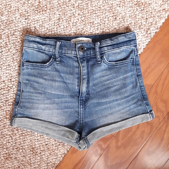 abercrombie kids Other - Abercrombie kids Jean Shorts size 12